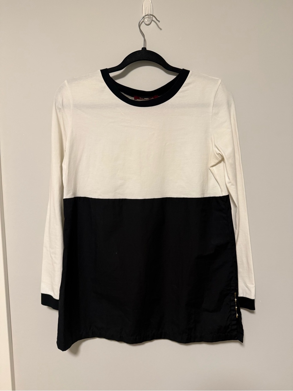 MaxMara Black and White Long-Sleeve Colorblock Top